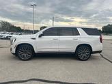 Thumbnail of 2025 White Frost Tri-Coat GMC Yukon