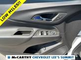 Thumbnail of 2023 Iridescent Pearl Tricoat Chevrolet Equinox