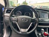 Thumbnail of 2018 Predawn Gray Mica Toyota Highlander