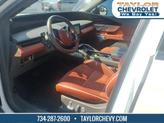 Thumbnail of 2024 White Platinum Clearcoat Metallic Lincoln Nautilus