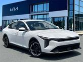 Photo of 2025 Snow White Pearl Kia K4