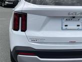 Thumbnail of 2025 Glacial White Pearl Kia Sorento