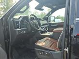 Thumbnail of 2025 Onyx Black GMC Sierra 2500