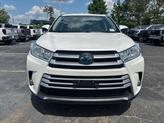 Thumbnail of 2019 Blizzard Pearl Toyota Highlander Hybrid