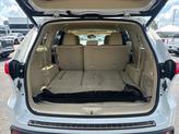 Thumbnail of 2019 Blizzard Pearl Toyota Highlander Hybrid