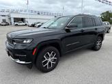 Thumbnail of 2024 Diamond Black Crystal Pearlcoat Jeep Grand Cherokee L