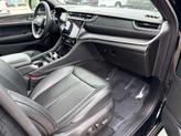 Thumbnail of 2024 Diamond Black Crystal Pearlcoat Jeep Grand Cherokee L
