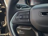 Thumbnail of 2025 Diamond Black Crystal Pearlcoat Jeep Grand Cherokee L