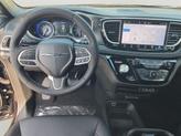 Thumbnail of 2025 Diamond Black Crystal Pearlcoat Chrysler Pacifica