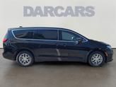 Thumbnail of 2025 Diamond Black Crystal Pearlcoat Chrysler Pacifica