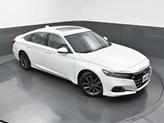 Thumbnail of 2021 Platinum White Pearl Honda Accord