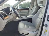 Thumbnail of 2022 White Volvo XC90 Recharge Plug-In Hybrid