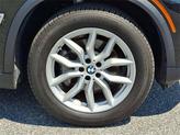 Thumbnail of 2021 Black Sapphire Metallic BMW X5
