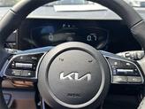 Thumbnail of 2025 Clear White/Black Roof Kia Seltos
