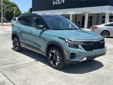 Thumbnail of 2025 Pluton Blue/Black Roof Kia Seltos