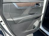 Thumbnail of 2025 White Frost Tricoat GMC Acadia
