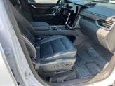 Thumbnail of 2025 White Frost Tricoat GMC Acadia