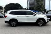 Thumbnail of 2022 Platinum White Pearl Honda Pilot