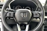 Thumbnail of 2025 Platinum White Pearl Honda Pilot