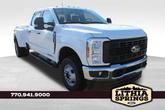 Photo of 2025 Oxford White Ford F-350
