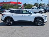 Thumbnail of 2025 Summit White Chevrolet Trax