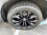 Thumbnail of 2016 Mineral White Metallic BMW X6