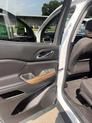 Thumbnail of 2018 Summit White GMC Acadia