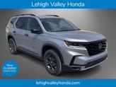Photo of 2025 Lunar Silver Metallic Honda Pilot