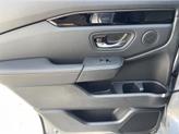 Thumbnail of 2025 Lunar Silver Metallic Honda Pilot