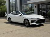 Thumbnail of 2025 White Hyundai SONATA Hybrid