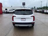 Thumbnail of 2022 Glacial White Pearl Kia Telluride