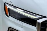 Thumbnail of 2025 Glacier White Metallic Audi Q7