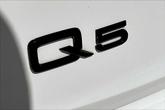 Thumbnail of 2022 Glacier White Metallic Audi Q5