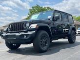Thumbnail of 2025 Black Clearcoat Jeep Wrangler