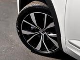 Thumbnail of 2024 Opal White Pearl Effect Volkswagen Atlas