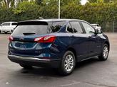 Thumbnail of 2021 Pacific Blue Metallic Chevrolet Equinox