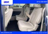 Thumbnail of 2018 Blue Chrysler Pacifica