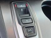 Thumbnail of 2022 Platinum White Pearl Honda Pilot