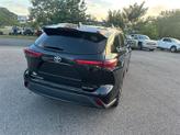 Thumbnail of 2021 Midnight Black Metallic Toyota Highlander