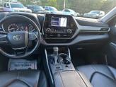 Thumbnail of 2021 Midnight Black Metallic Toyota Highlander