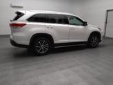Thumbnail of 2019 Blizzard Pearl Toyota Highlander