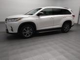 Thumbnail of 2019 Blizzard Pearl Toyota Highlander