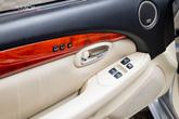 Thumbnail of 2006 Mercury Metallic Lexus SC 430