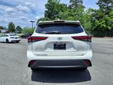 Thumbnail of 2020 Blizzard Pearl Toyota Highlander
