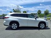 Thumbnail of 2020 Blizzard Pearl Toyota Highlander