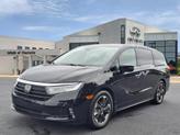 Photo of 2023 Crystal Black Pearl Honda Odyssey