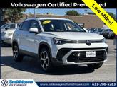 Photo of 2025 Pure White Volkswagen Taos