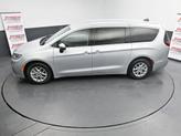 Thumbnail of 2023 Silver Mist Clearcoat Chrysler Pacifica