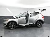 Thumbnail of 2019 Bright Silver Metallic Volvo XC40