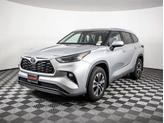 Thumbnail of 2024 Celestial Silver Metallic Toyota Highlander